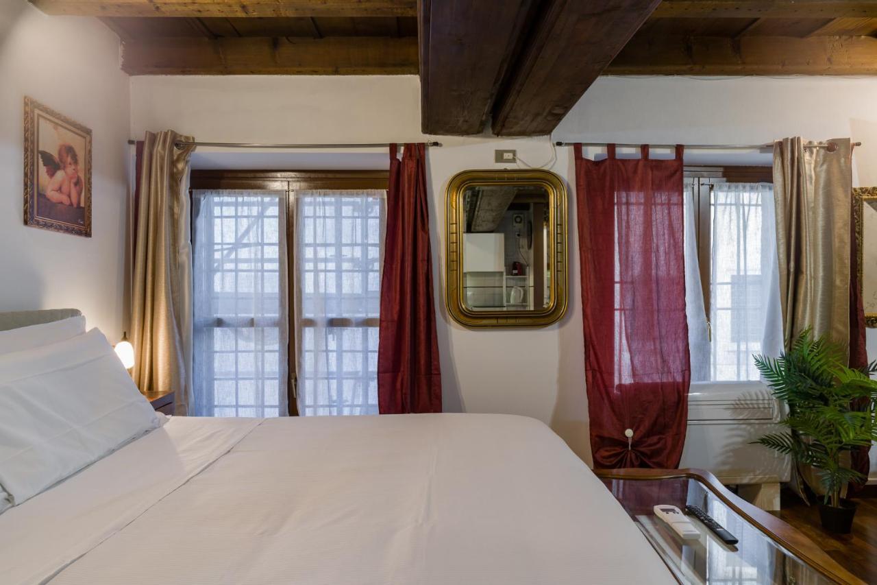 Appartement Leoncin d'oro à Vérone Extérieur photo